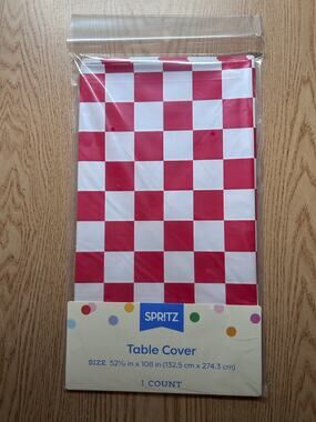 New Spritz Indoor Outdoor Plastic Checkerboard Print Tablecloth Red White 52x108